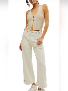 278. NWT - Free People / We The Free - Palmer Cuffed Jeans